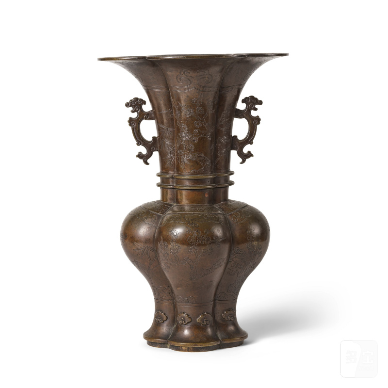 清 十八世紀 銅歲寒三友圖雙耳瓶 | VASE BALUSTRE EN BRONZE - 图3
